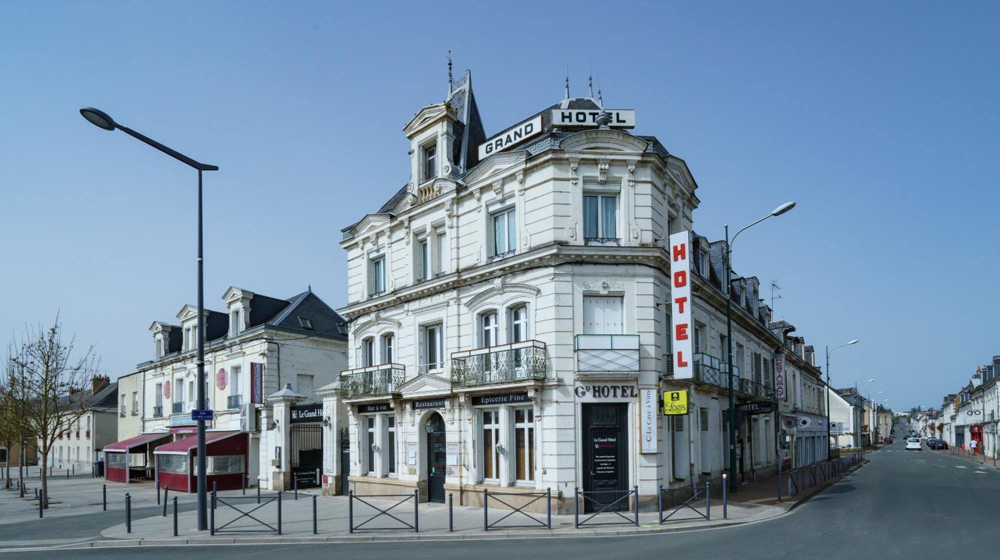 Logis Le Grand Hotel Château-du-Loir Exterior foto